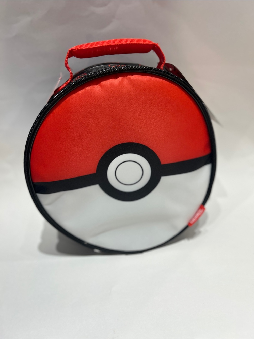 Thermos brand Pokémon Poké Ball shaped insulated fun  lunch bag round